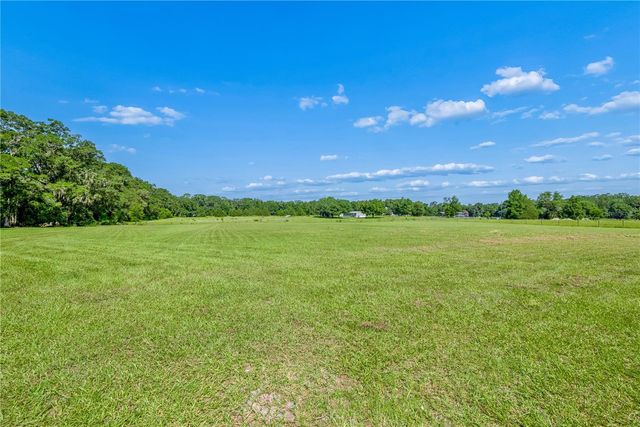 21411 NW 209TH TERRACE, High Springs, FL 32643