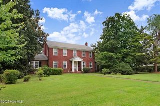 206 Summit Avenue, Kinston, NC 28501