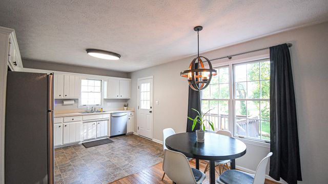 1055 Twelve Oaks Drive, Lawrenceburg, KY 40342