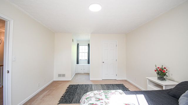 1055 Twelve Oaks Drive, Lawrenceburg, KY 40342