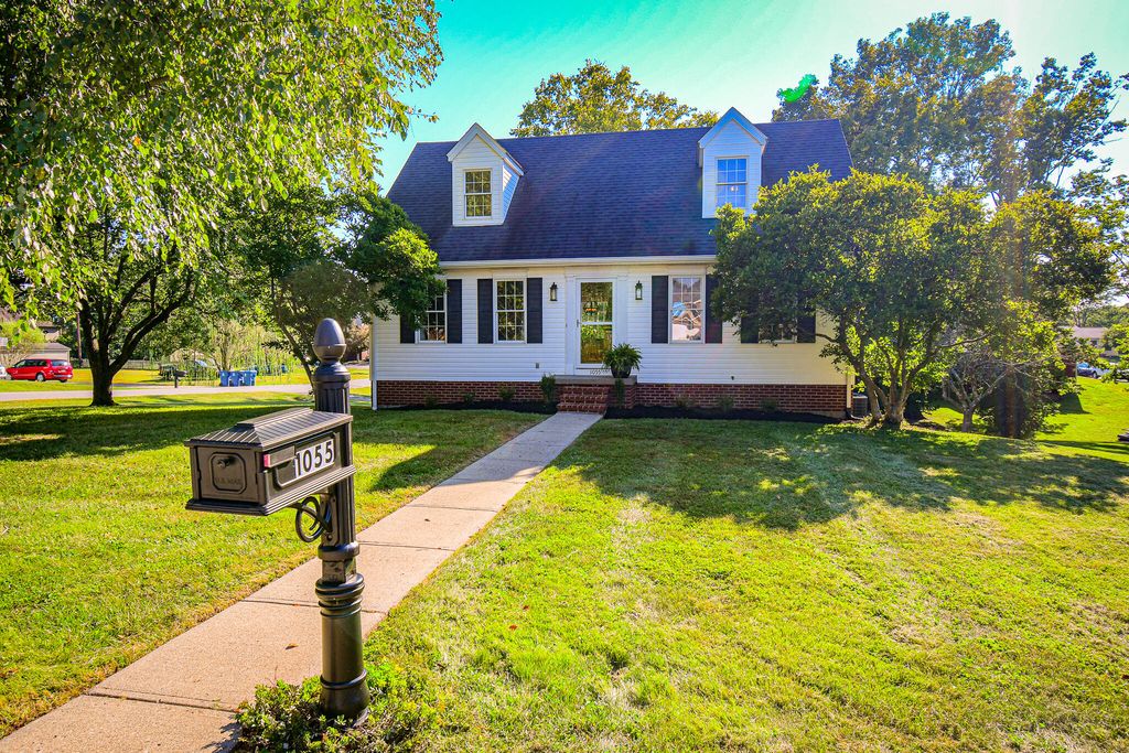 1055 Twelve Oaks Drive, Lawrenceburg, KY 40342