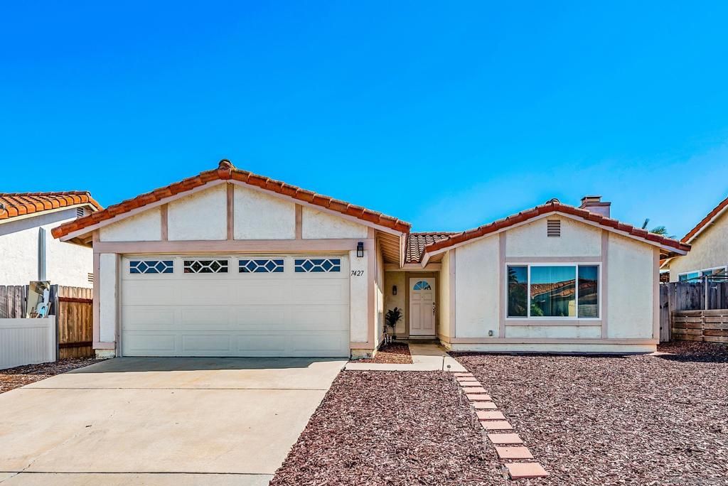 7427 Kamwood St, San Diego, CA 92126 — exterior