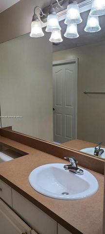 2032 Alta Meadows Ln 1111, Delray Beach, FL 33444