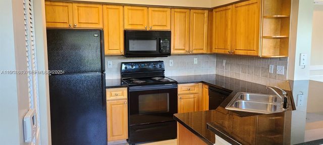 2032 Alta Meadows Ln 1111, Delray Beach, FL 33444