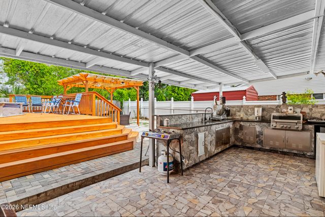 6005 GUMWOOD Drive, Jacksonville, FL 32277