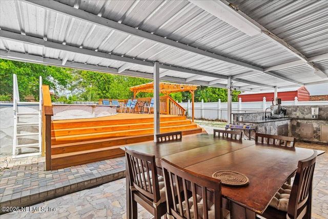 6005 GUMWOOD Drive, Jacksonville, FL 32277