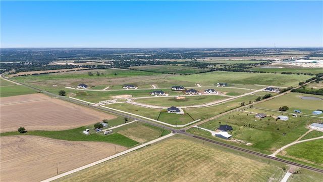 933 Rosenthal Parkway, Lorena, TX 76655