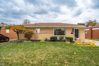 8258 Linda Street, Warren, MI 48093