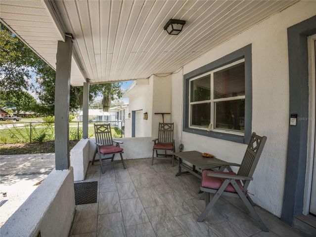 208 E WINTHROP STREET, Avon Park, FL 33825