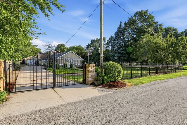 19709 W Schweitzer Road, Joliet, IL 60436