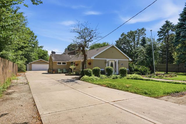 19709 W Schweitzer Road, Joliet, IL 60436