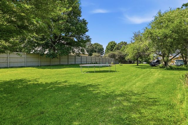 19709 W Schweitzer Road, Joliet, IL 60436