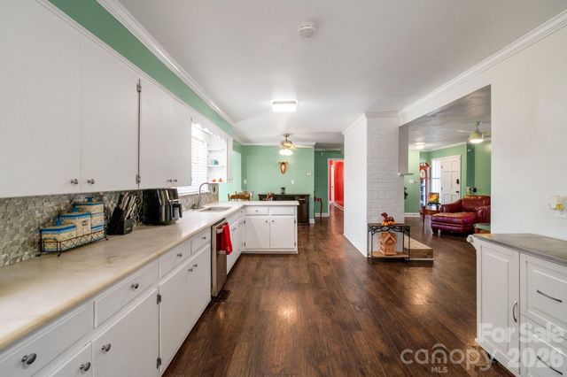 1099 S Potter Road, Lancaster, SC 29720