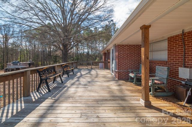 1099 S Potter Road, Lancaster, SC 29720