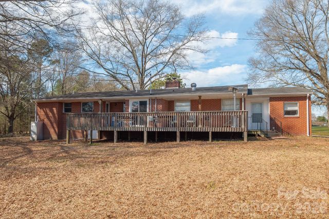 1099 S Potter Road, Lancaster, SC 29720