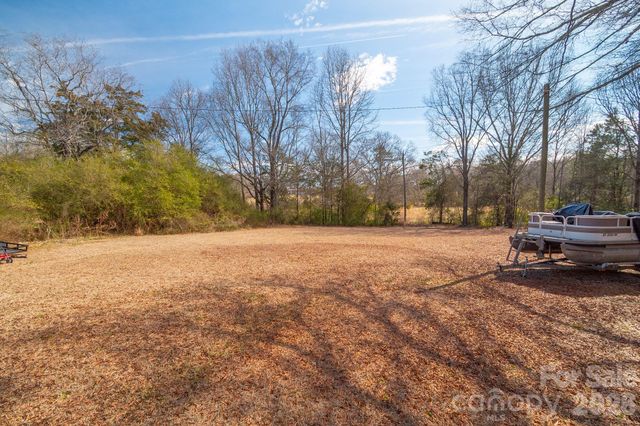 1099 S Potter Road, Lancaster, SC 29720