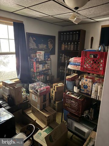 304 E MAHANOY AVE, Girardville, PA 17935