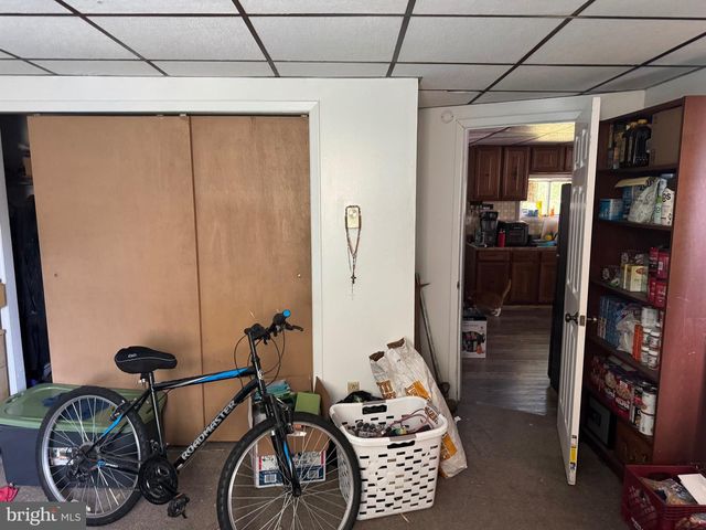304 E MAHANOY AVE, Girardville, PA 17935
