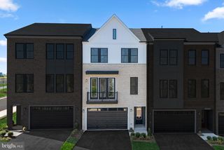 44508 LOWESTOFT SQ #HOMESITE 22, Ashburn, VA 20147