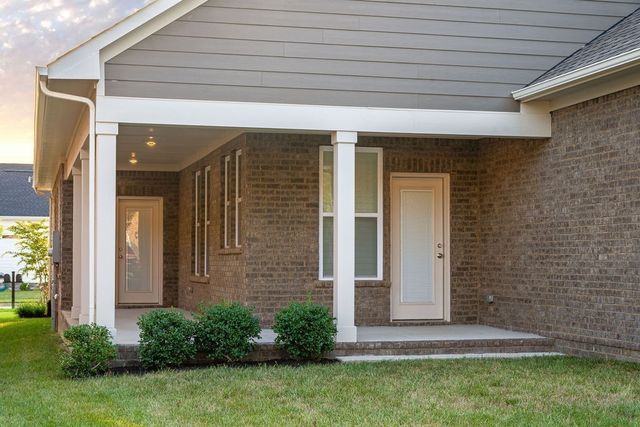 279 Tanglewood Lane, Hendersonville, TN 37075