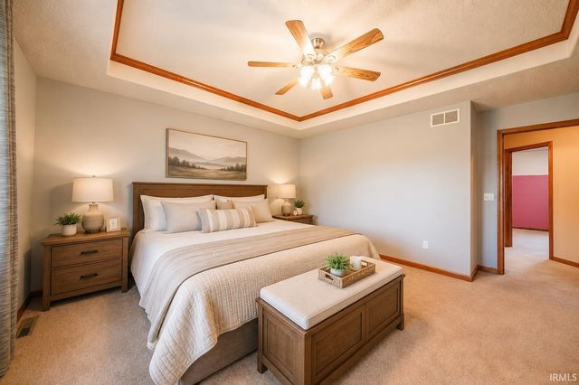 9418 Greyhawk Drive, Fort Wayne, IN 46835