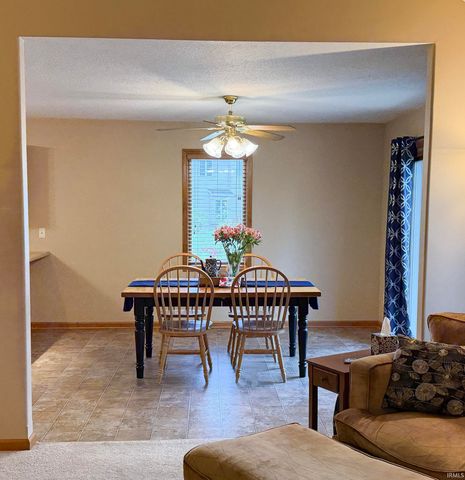 9418 Greyhawk Drive, Fort Wayne, IN 46835