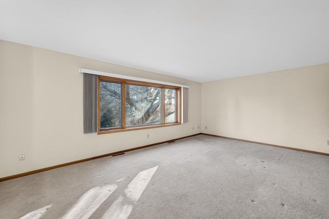 1214-1216 N High Point Road, Middleton, WI 53562