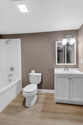 1214-1216 N High Point Road, Middleton, WI 53562