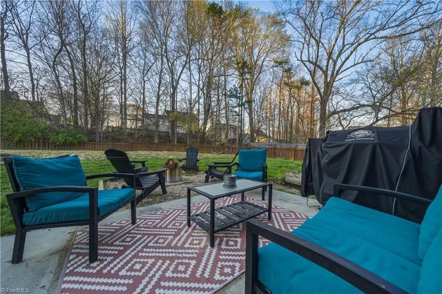 4484 River Gate Drive, Clemmons, NC 27012