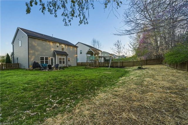 4484 River Gate Drive, Clemmons, NC 27012