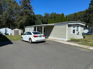 39 Shadduck Road, Naugatuck, CT 06770