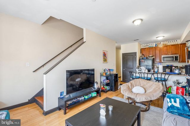 1916 N 17TH ST, Philadelphia, PA 19121