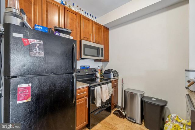 1916 N 17TH ST, Philadelphia, PA 19121