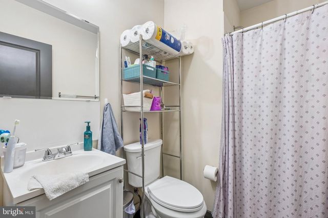 1916 N 17TH ST, Philadelphia, PA 19121