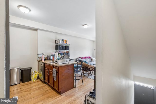 1916 N 17TH ST, Philadelphia, PA 19121