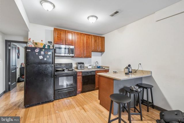 1916 N 17TH ST, Philadelphia, PA 19121