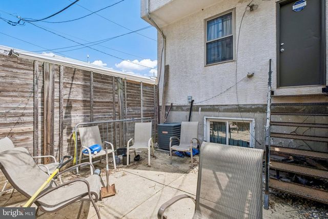 1916 N 17TH ST, Philadelphia, PA 19121