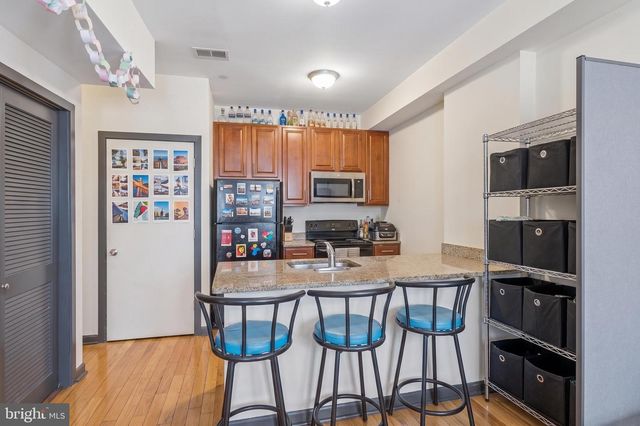 1916 N 17TH ST, Philadelphia, PA 19121