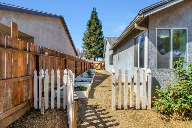 5346 N Rosalia, Fresno, CA 93723