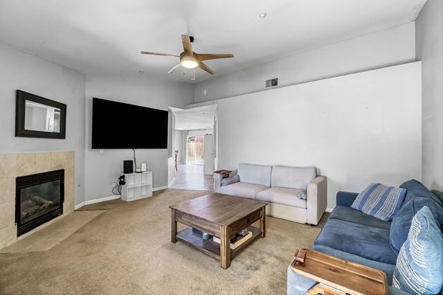 5346 N Rosalia, Fresno, CA 93723