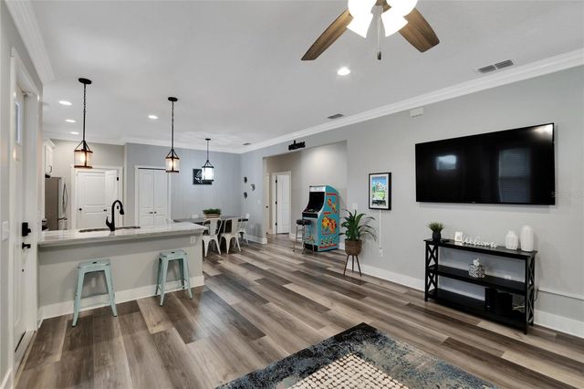 3002 E 38TH AVENUE, Tampa, FL 33610