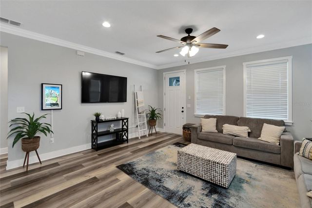 3002 E 38TH AVENUE, Tampa, FL 33610