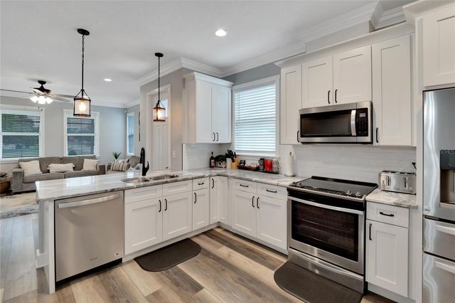 3002 E 38TH AVENUE, Tampa, FL 33610