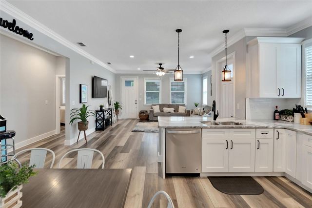 3002 E 38TH AVENUE, Tampa, FL 33610