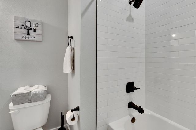 3002 E 38TH AVENUE, Tampa, FL 33610