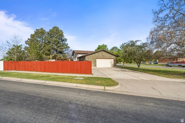 1639 W 4575 S, Roy, UT 84067