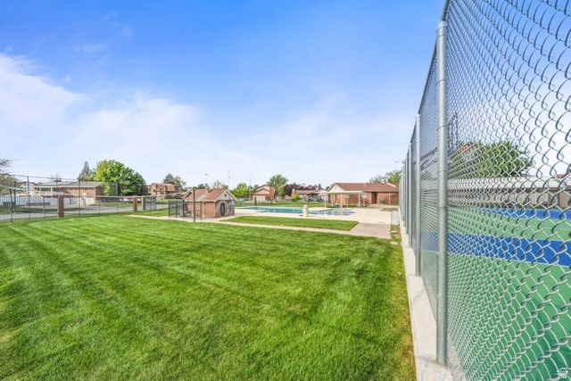 1639 W 4575 S, Roy, UT 84067