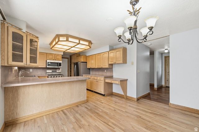 1639 W 4575 S, Roy, UT 84067