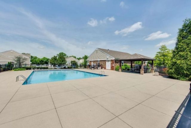 8011 Tuberose Ct, Spring Hill, TN 37174
