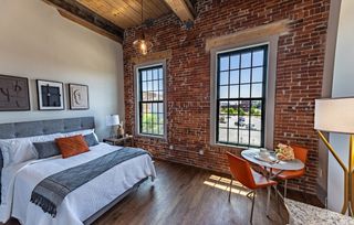 90 Grove St 306, Worcester, MA 01605